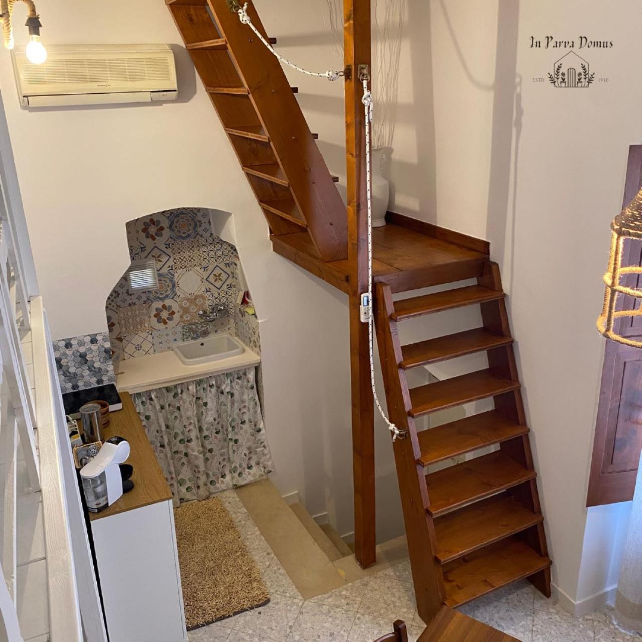 In Parva Domus Apartment Bitonto Bagian luar foto